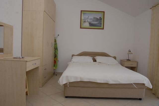 Apartments Dosljak Tivat Exterior photo